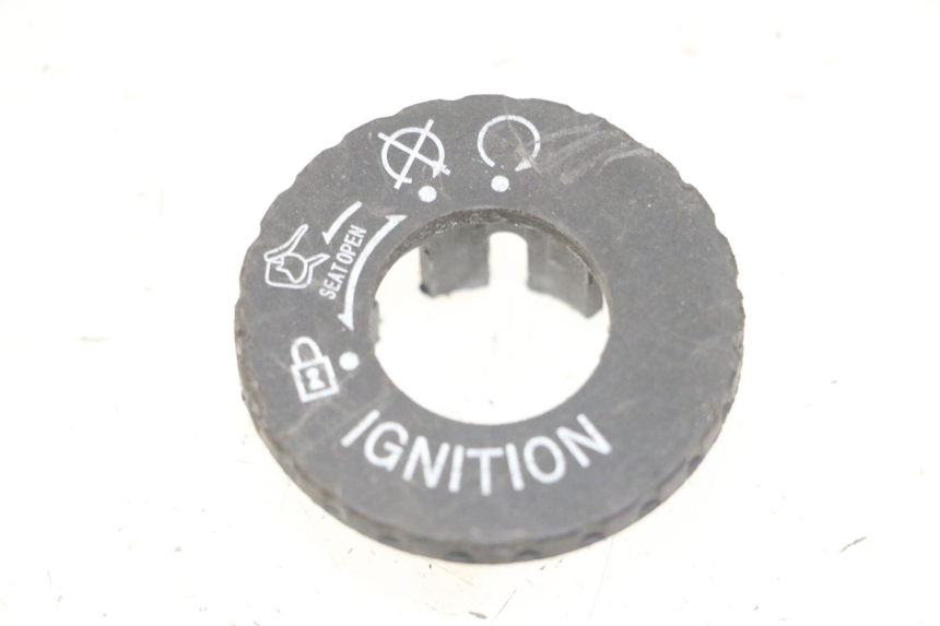 photo de IGNITION SWITCH COVER SYM FIDDLE 3 III 50 (2014 - 2020)