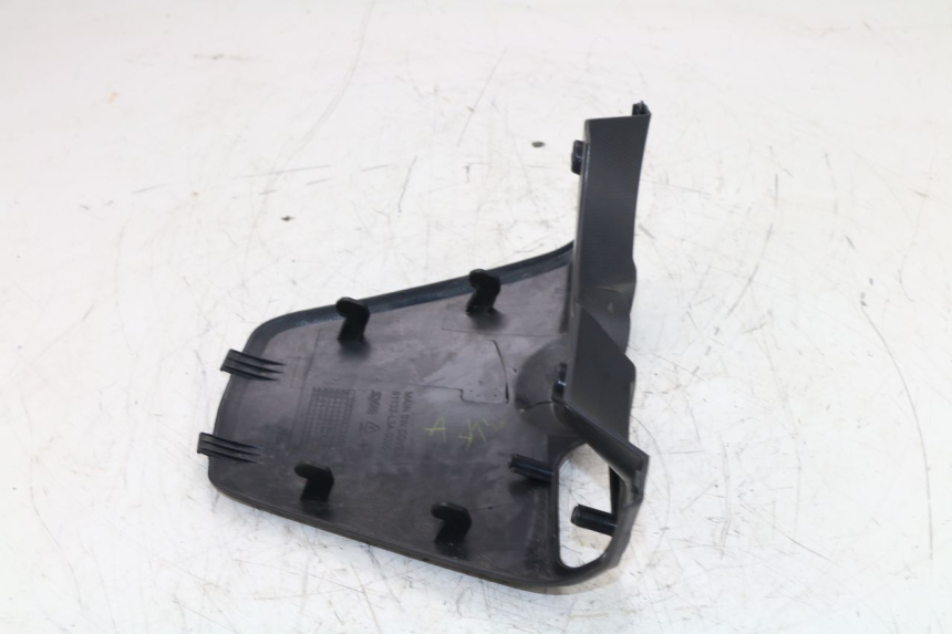 photo de IGNITION SWITCH COVER SYM GTS EFI 125 (2012 - 2016)
