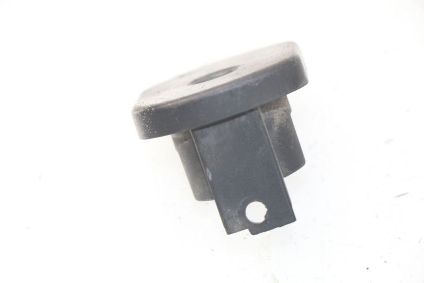 photo de IGNITION SWITCH COVER SYM ORBIT 2 4T 50 (2008 - 2017)