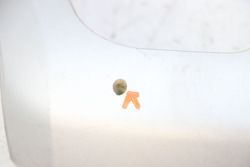 photo de IGNITION SWITCH COVER YAMAHA X-MAX XMAX ABS 250 (2010 - 2014)