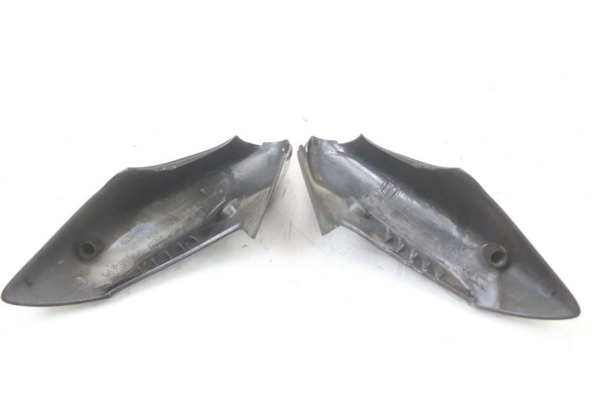 photo de MIRROR COVER BMW C1 125 (2000 - 2003)