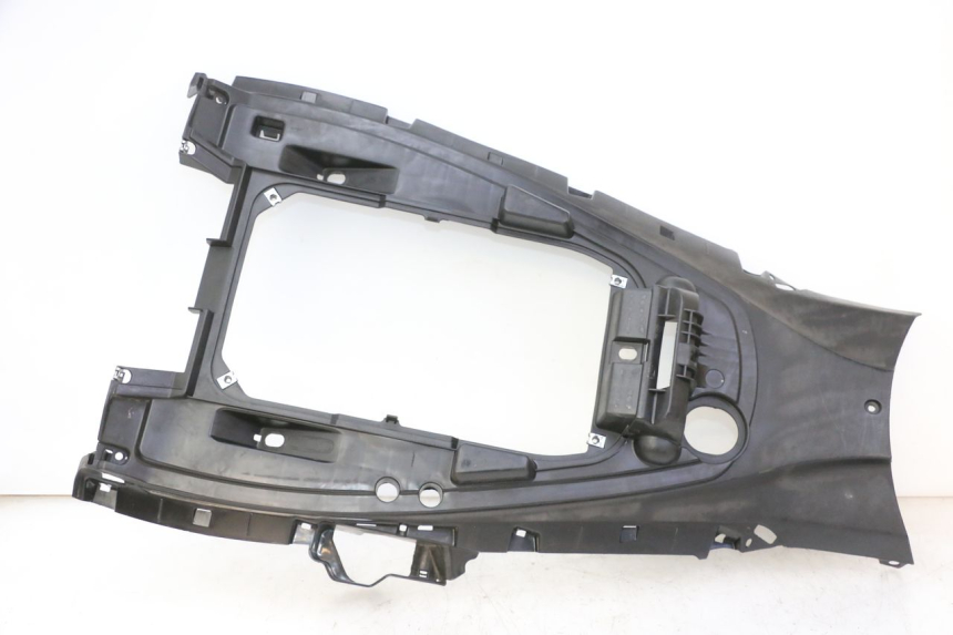 photo de UNDERSEAT PANEL QUADRO 4 4D 350 (2015 - 2018)