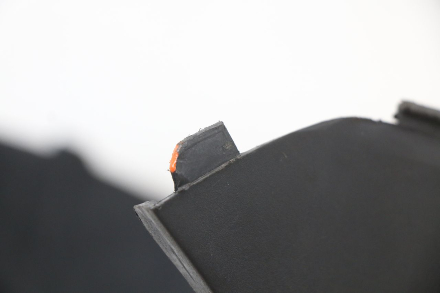 photo de UNDERSEAT PANEL KYMCO AGILITY CARRY 50 (2011 - 2020)
