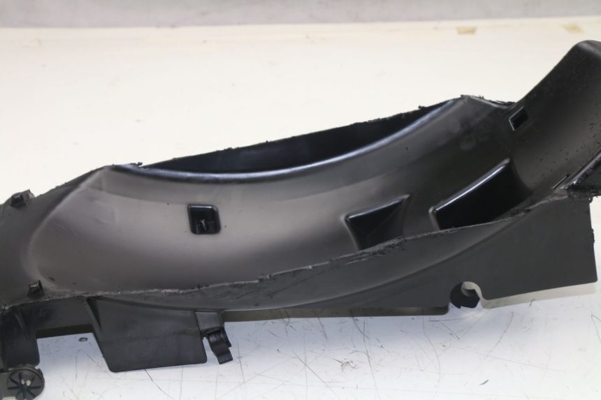 photo de UNDERSEAT PANEL HONDA CBF N 600 (2004 - 2007)