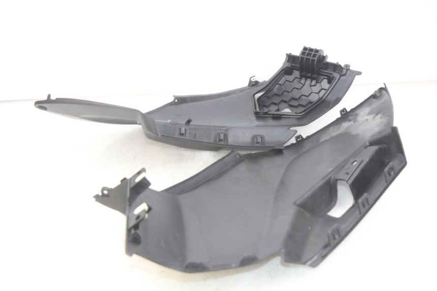 photo de UNDERSEAT COVER PEUGEOT CITYSTAR 125 (2011 - 2017)