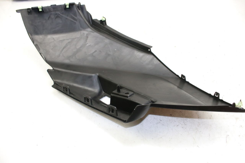 photo de UNDERSEAT COVER PEUGEOT CITYSTAR 50 (2013 - 2017)