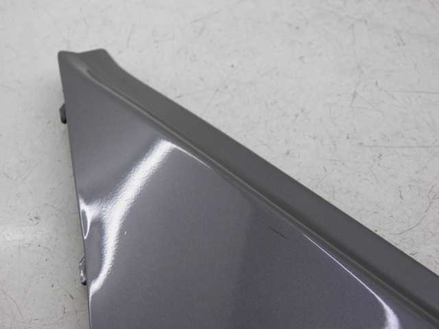 photo de RIGHT UNDERSEAT PANEL APRILIA ATLANTIC 125 (2003 - 2009)