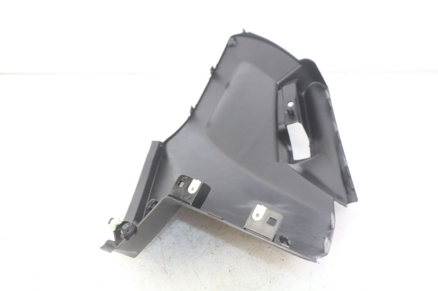 photo de RIGHT SIDE SEAT COVER PEUGEOT CITYSTAR AIR 125 (2014 - 2017)