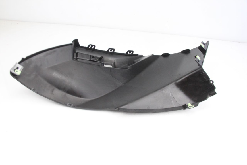 photo de RIGHT SIDE SEAT COVER PEUGEOT CITYSTAR 50 (2013 - 2017)
