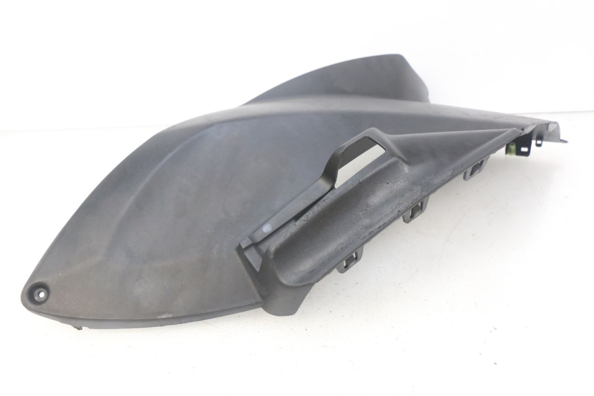 photo de RIGHT SIDE SEAT COVER PEUGEOT CITYSTAR 50 (2013 - 2017)