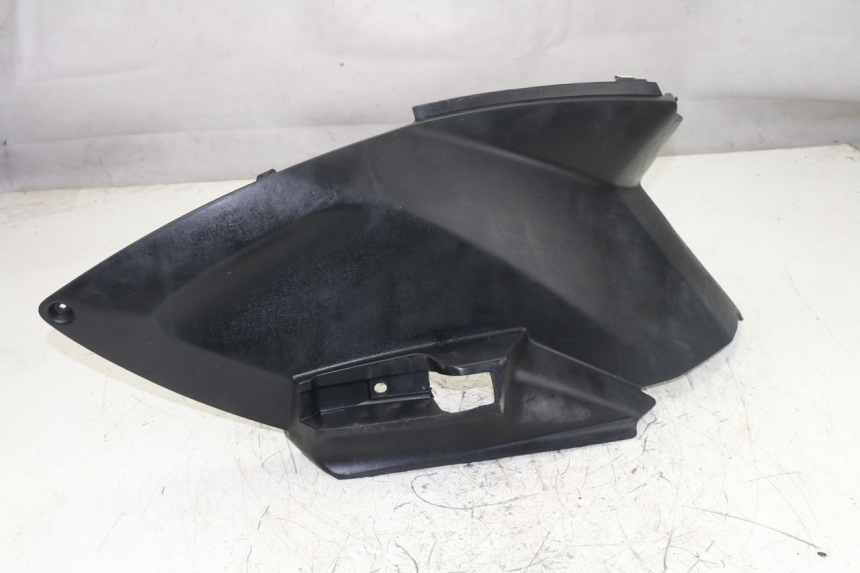 photo de RIGHT SIDE SEAT COVER PEUGEOT CITYSTAR 50 (2013 - 2017)