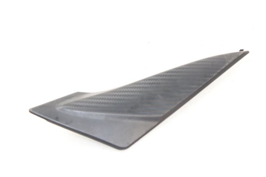 photo de RIGHT UNDERSEAT PANEL SUZUKI GSX-R GSXR 750 (2011 - 2016)