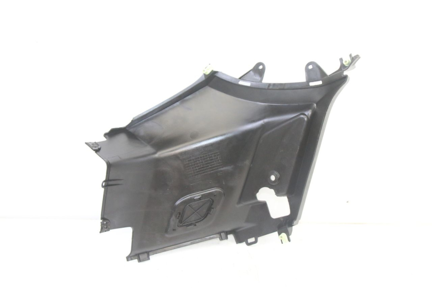 photo de RIGHT SIDE SEAT COVER PEUGEOT KISBEE 2T 50 (2010 - 2017)