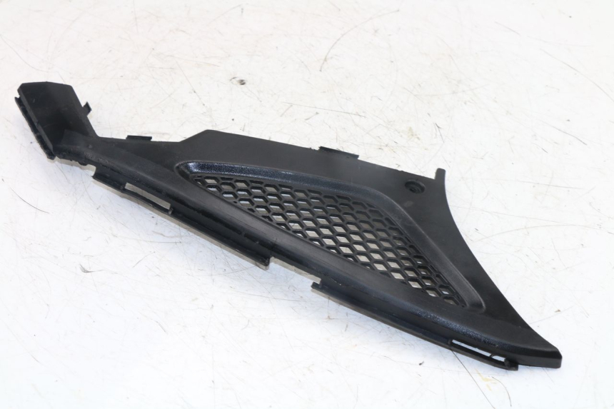 photo de RIGHT SIDE UNDER SEAT COVER KYMCO AGILITY RS 4T 50 (2009 - 2013)