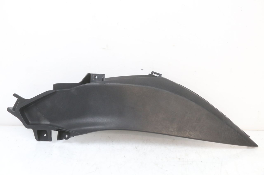 photo de RIGHT UNDERSEAT PANEL MBK MW TRYPTIK 125 (2014 - 2016)