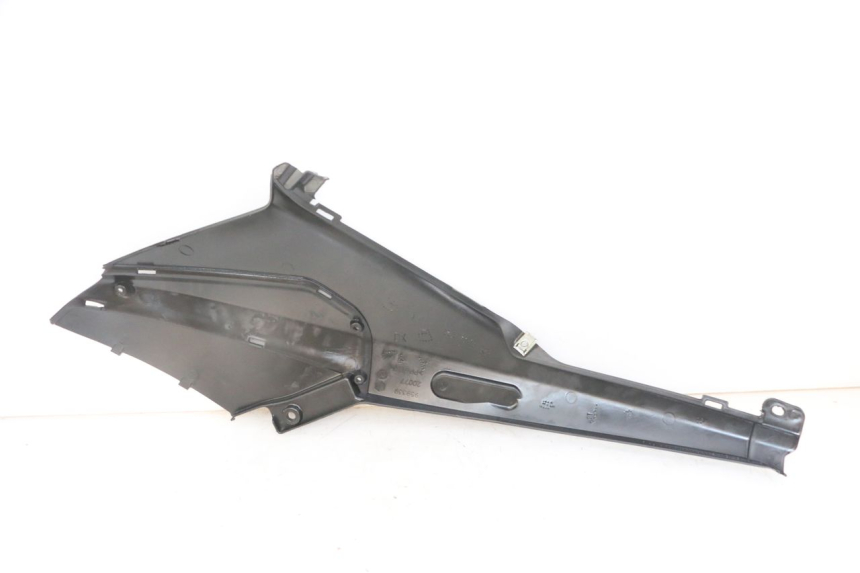 photo de RIGHT UNDERSEAT PANEL PIAGGIO NRG POWER PUREJET 50 (2018 - 2021)