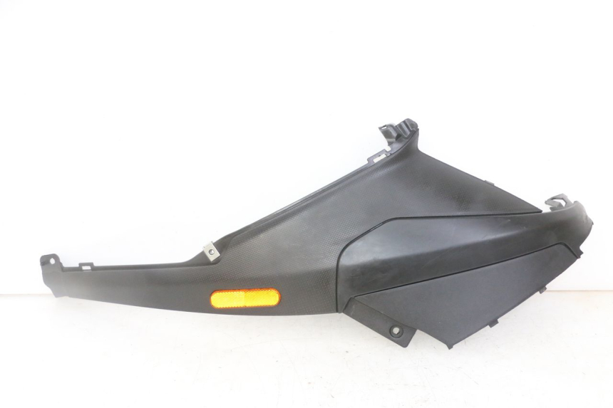 photo de RIGHT UNDERSEAT PANEL PIAGGIO NRG POWER PUREJET 50 (2018 - 2021)