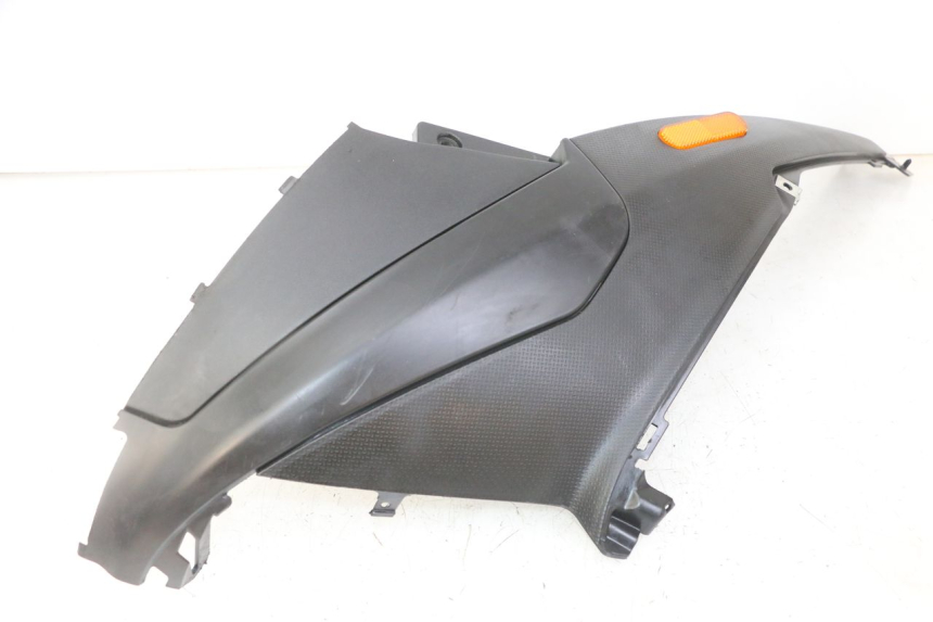 photo de RIGHT UNDERSEAT PANEL PIAGGIO NRG POWER PUREJET 50 (2018 - 2021)