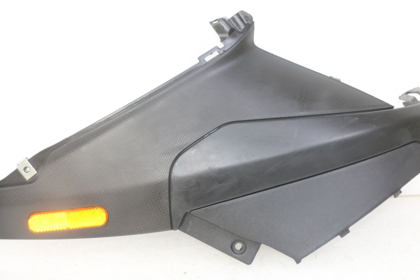 photo de RIGHT UNDERSEAT PANEL PIAGGIO NRG POWER PUREJET 50 (2018 - 2021)