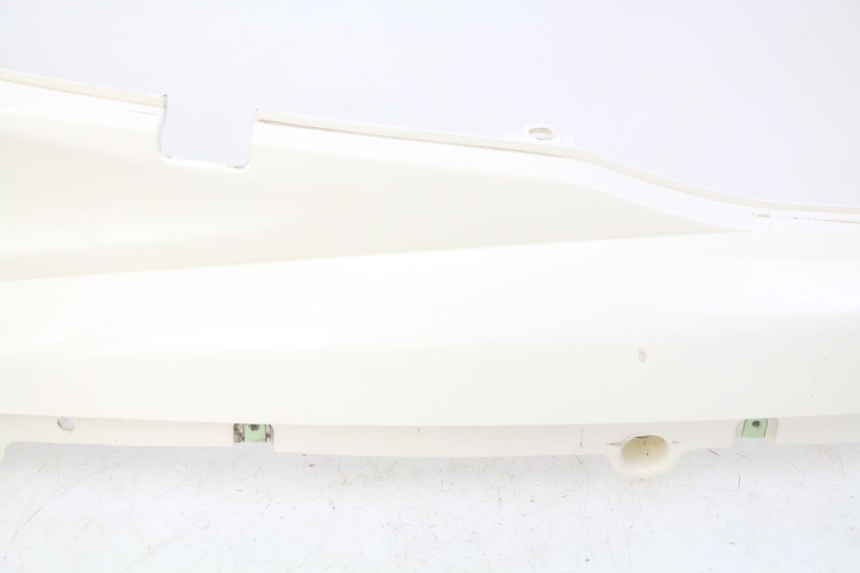 photo de RIGHT SIDE UNDER SEAT COVER PEUGEOT DJANGO 2T 50 (2014 - 2019)