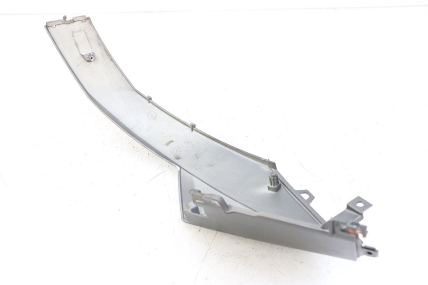 photo de RIGHT UNDERSEAT PANEL PEUGEOT SPEEDFIGHT 4 2T 50 (2015 - 2019)