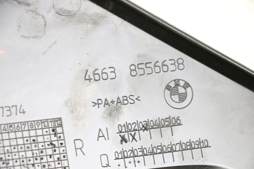 photo de RIGHT UNDERSEAT PANEL BMW R GS 1250 (2021 - 2024) - Component detail