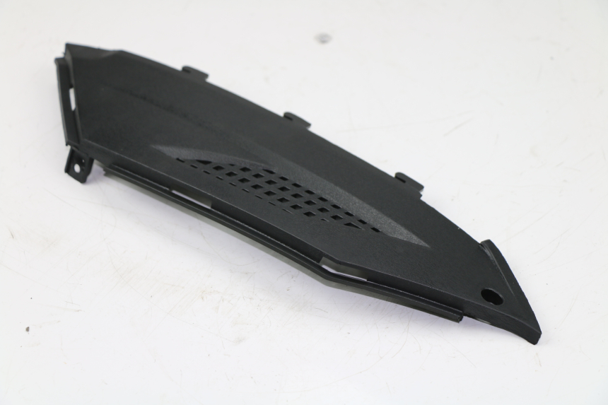 photo de RIGHT UNDERSEAT PANEL RIDE RACE 2T 50 (2012 - 2017)