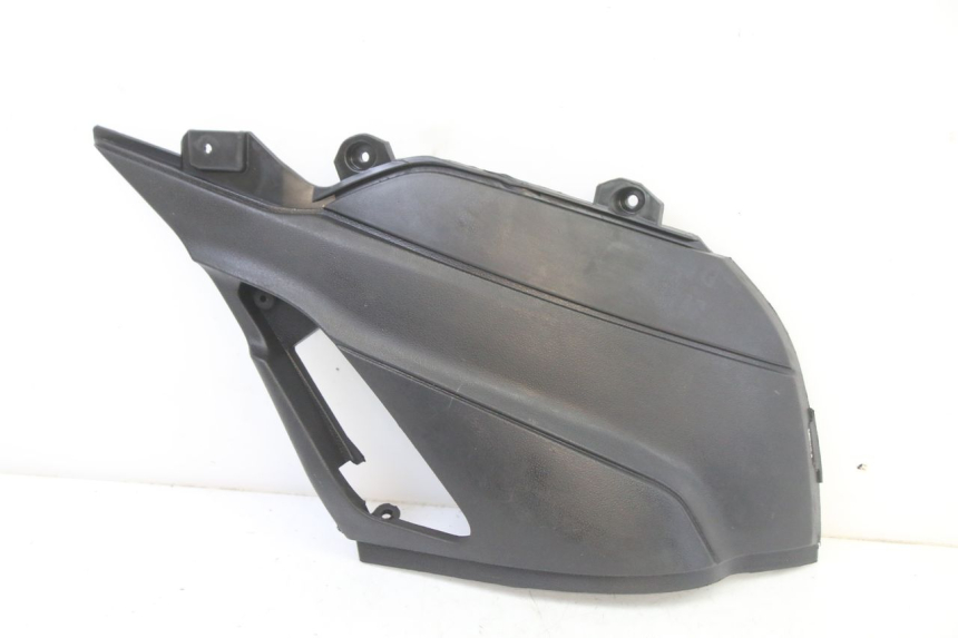 photo de RIGHT UNDERSEAT PANEL APRILIA SR 2T 50 (2018 - 2022)