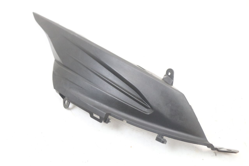 photo de RIGHT UNDERSEAT PANEL SUZUKI ADDRESS 110 (2015 - 2020)