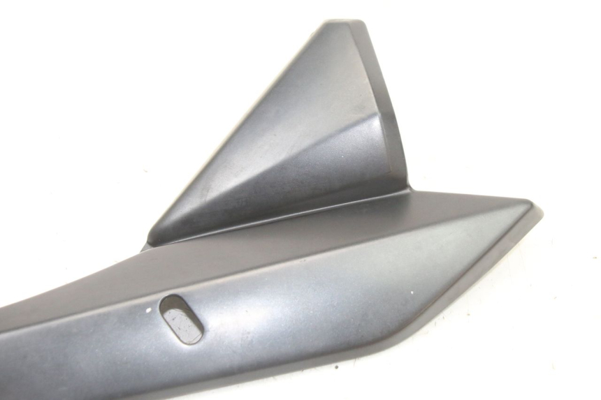 photo de RIGHT UNDERSEAT PANEL SUZUKI GSX F GSXF 650 (2007 - 2015)