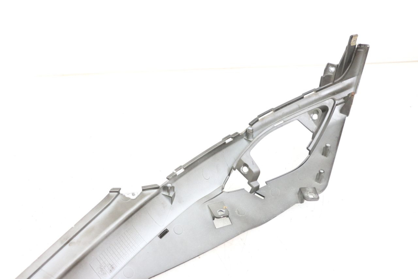 photo de RIGHT UNDERSEAT PANEL SYM FIDDLE 3 III 50 (2014 - 2020)