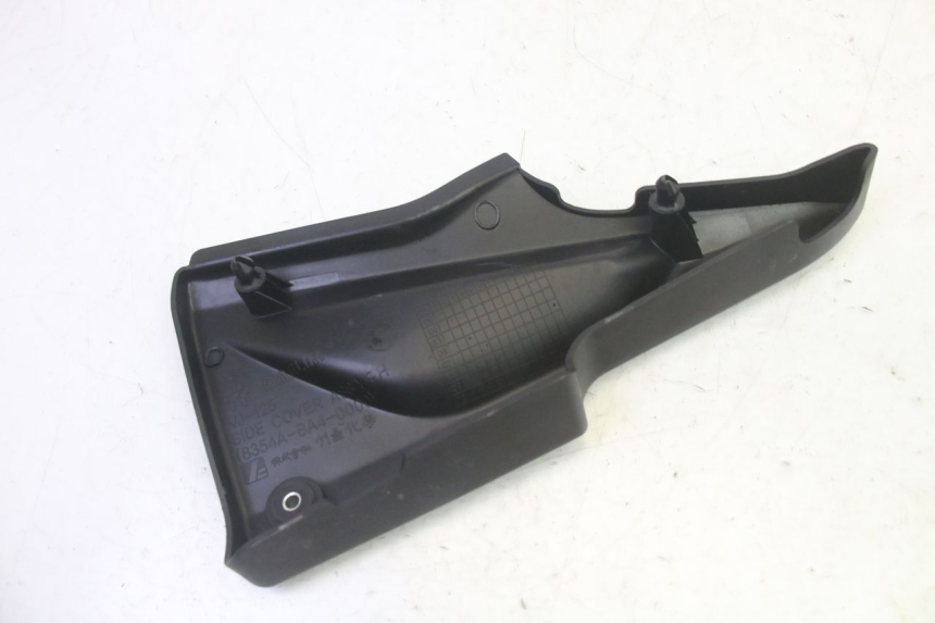 photo de RIGHT SIDE SEAT COVER DAELIM VJ ROADWIN FI 125 (2008 - 2017) - Zoom on usage condition