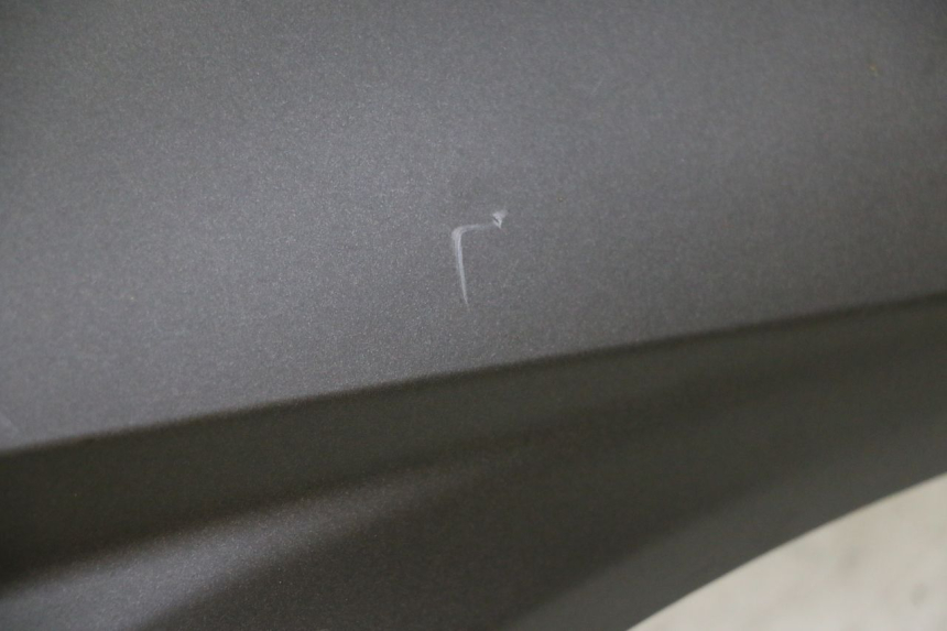 photo de RIGHT UNDERSEAT PANEL YAMAHA XMAX X-MAX 125 (2021 - 2025)