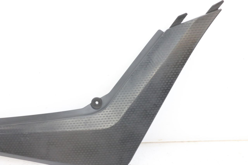 photo de RIGHT SIDE SEAT COVER YAMAHA XT X 660 (2004 - 2016)