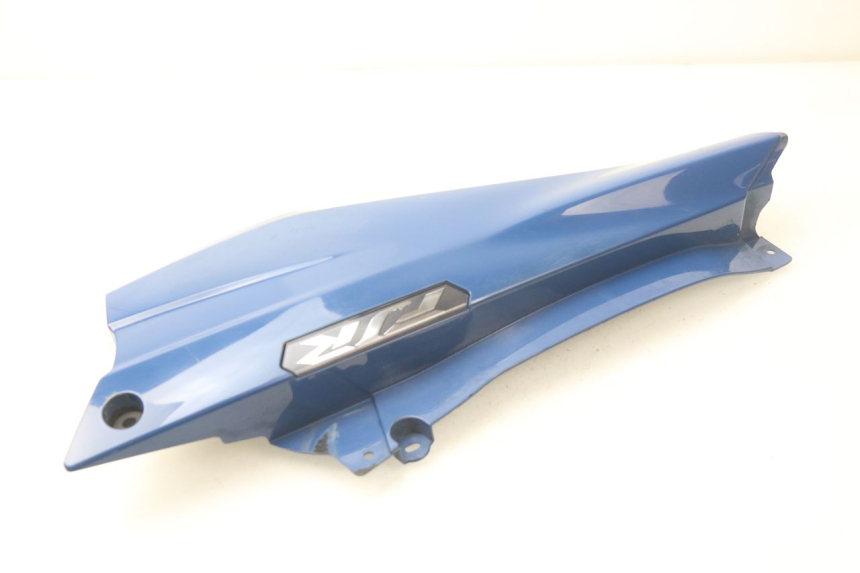 photo de RIGHT UNDERSEAT PANEL YAMAHA FJR ABS 1300 (2006 - 2012)