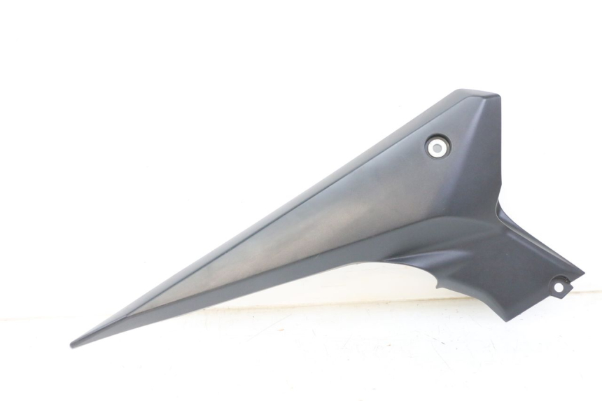 photo de RIGHT UNDERSEAT PANEL YAMAHA XJ6 ABS 600 (2008 - 2016)