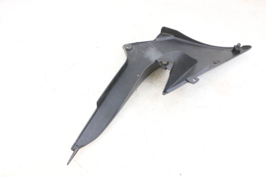 photo de RIGHT UNDERSEAT PANEL KAWASAKI ZR 7 750 (1999 - 2001) - Checked used part
