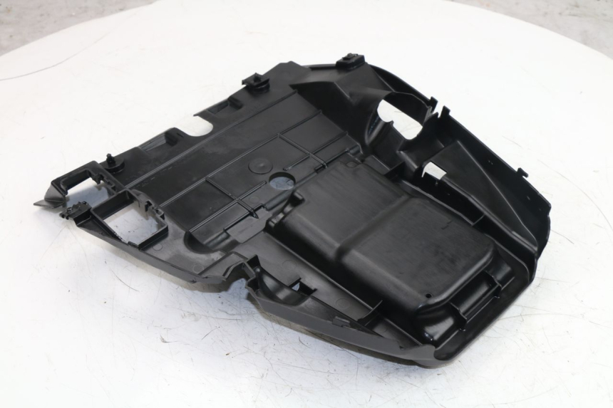 photo de UNDERSEAT PANEL HONDA FJS SILVER WING SILVERWING 400 (2005 - 2008)