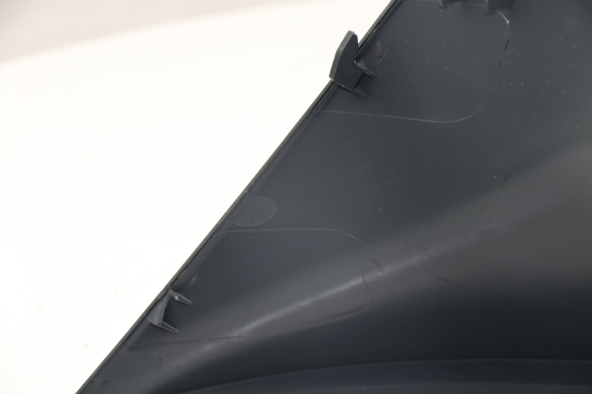 photo de UNDERSEAT PANEL PIAGGIO FLY 125 (2005 - 2012)