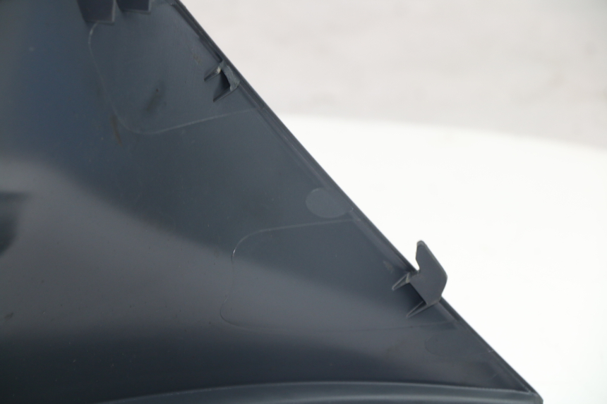 photo de UNDERSEAT PANEL PIAGGIO FLY 125 (2005 - 2012)