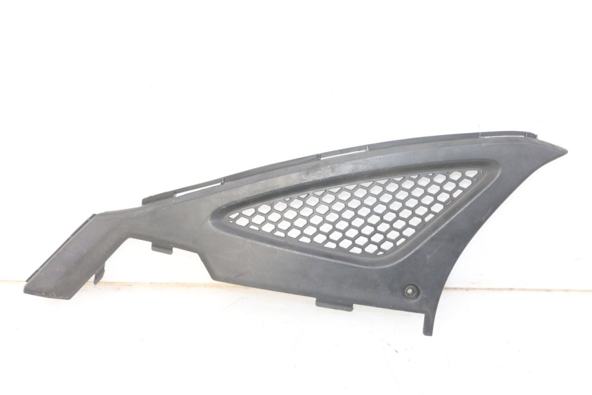 photo de LEFT UNDERSEAT PANEL KYMCO AGILITY NAKED RENOUVO 2T 50 (2011 - 2018)
