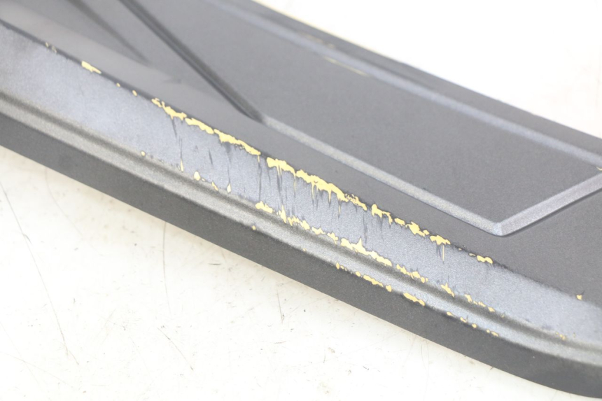 photo de LEFT UNDERSEAT COVER NECO ALEXONE 125 (2017 - 2024)