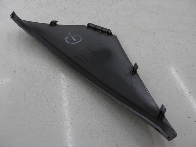 photo de LEFT UNDERSEAT PANEL APRILIA ATLANTIC 125 (2003 - 2009)