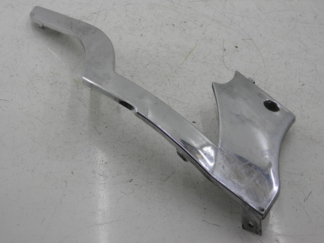 photo de LEFT UNDERSEAT PANEL BENZHOU YY50QT31 VINTAGE 50 (2009 - 2012) - Zoom on usage condition