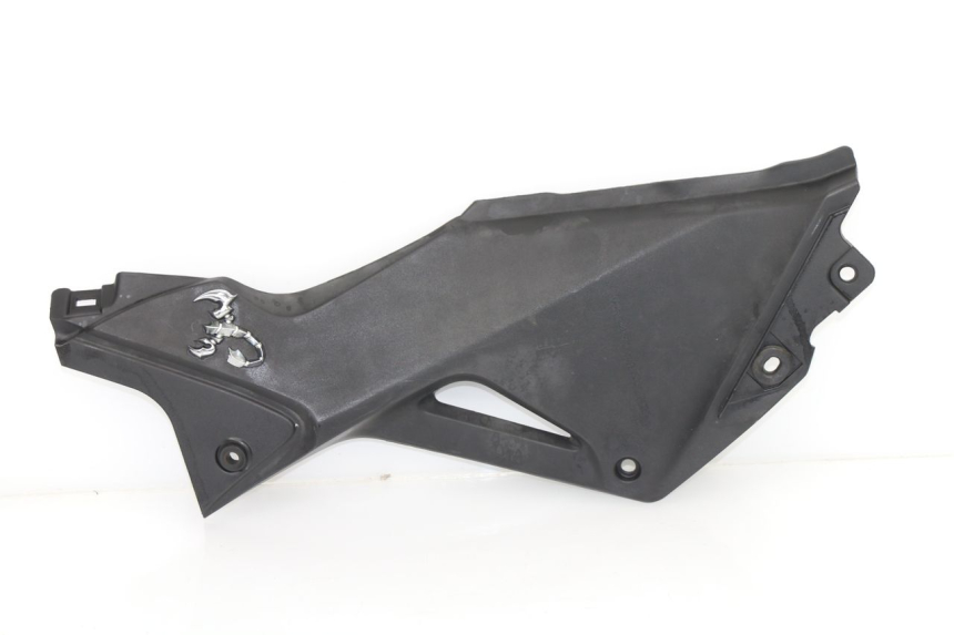 photo de LEFT UNDERSEAT PANEL HONDA CBR R 125 (2011 - 2016)