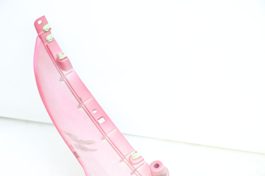 photo de LEFT UNDERSEAT COVER PEUGEOT DJANGO 4T 50 (2014 - 2019) - Technical close-up