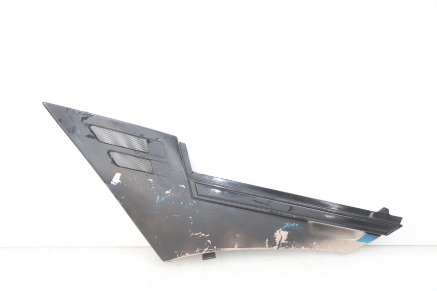 photo de LEFT UNDERSEAT COVER YAMAHA FJ 3CX 1200 (1986 - 1996)