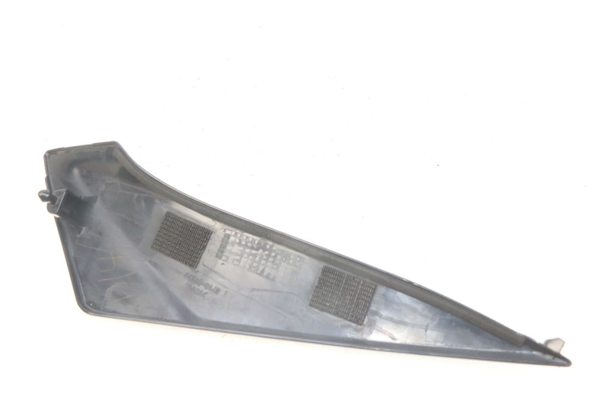 photo de LEFT UNDERSEAT PANEL SUZUKI GSX-R GSXR 750 (2011 - 2016)