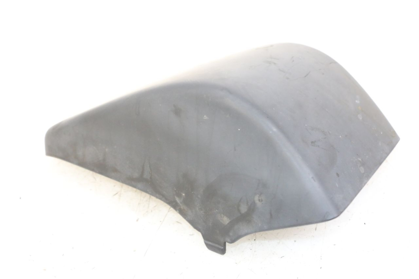 photo de LEFT UNDERSEAT PANEL HONDA VT C2 SHADOW 750 (1997 - 2001)