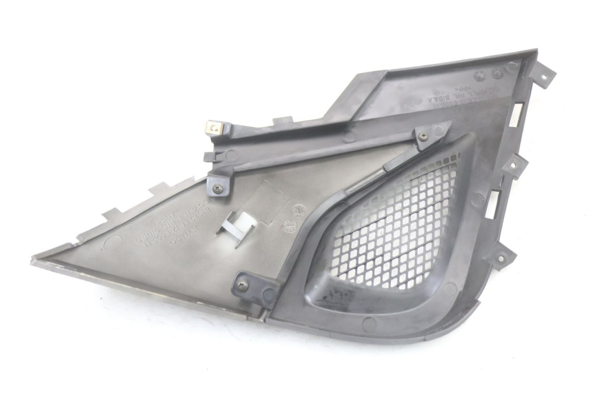 photo de LEFT UNDERSEAT PANEL KYMCO SUPER 8 125 (2008 - 2015)